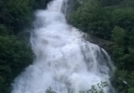 Cascade-Isola di Fondra in the Verrucano Formation (BG)